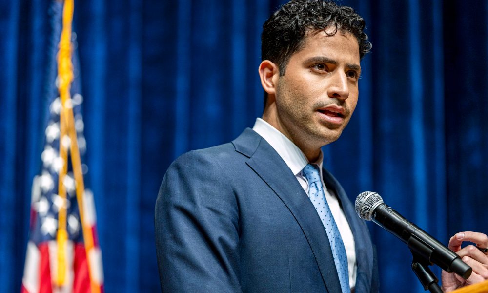 Progressive Manny Rutinel wins primary in battleground Colorado House district