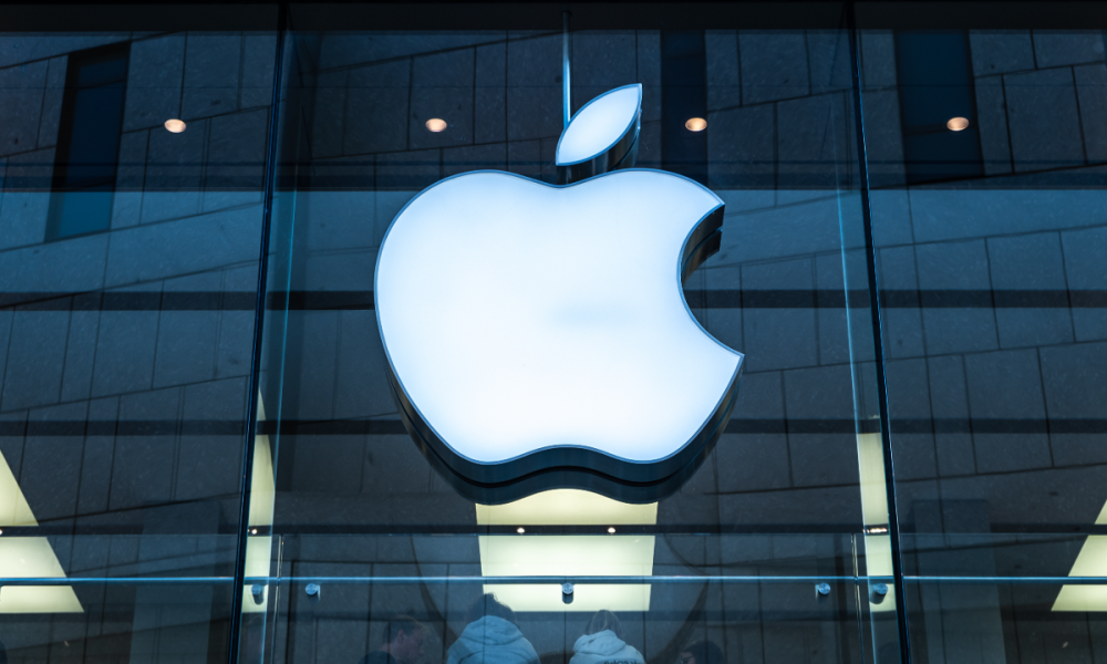 Apple faces class action lawsuit over alleged "Hide My Email" security flaw