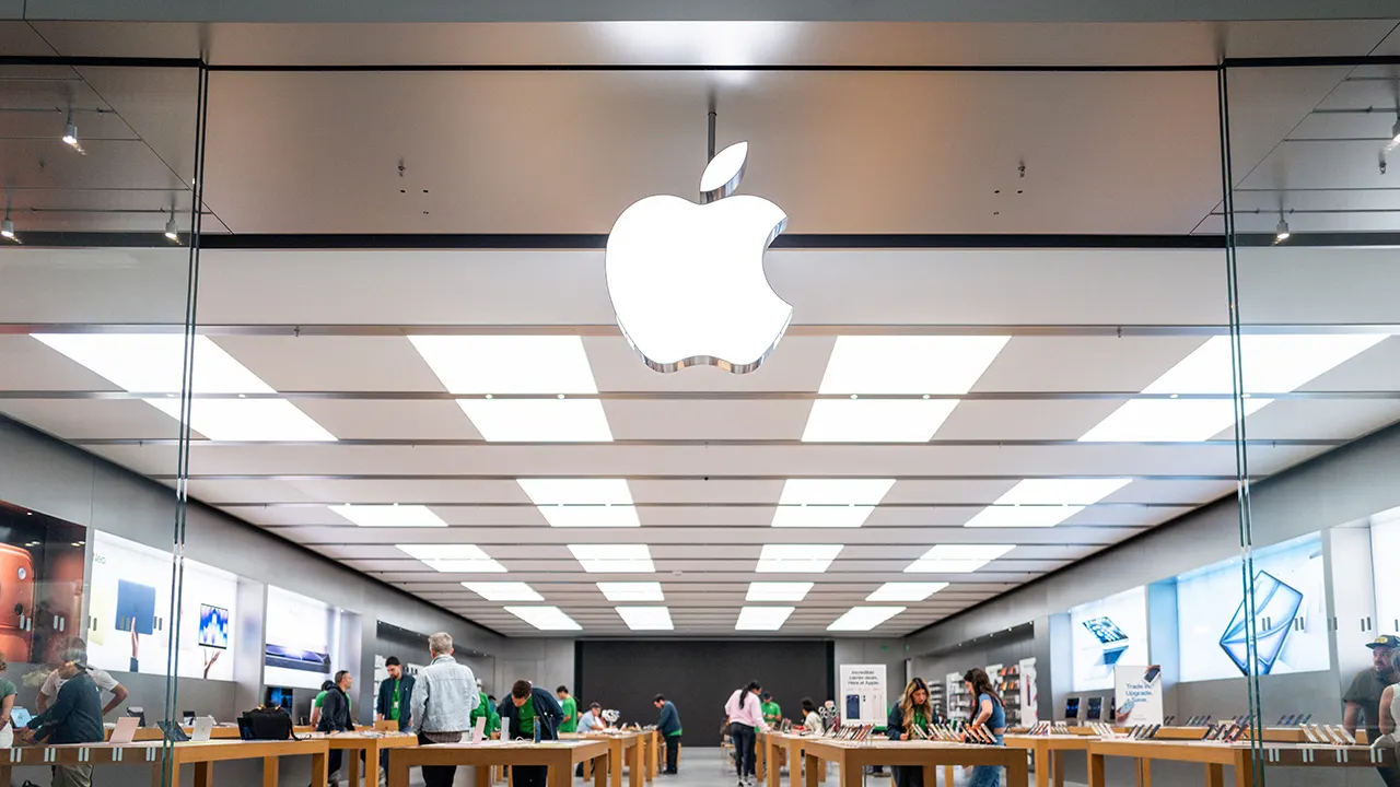 Apple lawsuit accuses OpenAI of seeking prototypes during job interviews