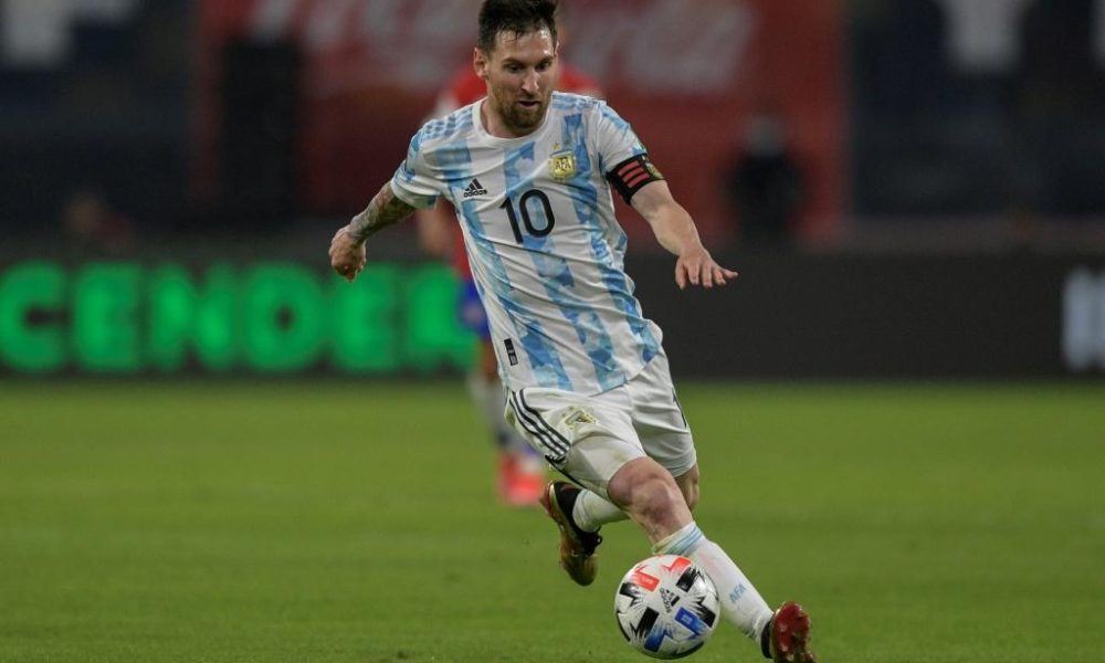 Argentina captain Lionel Messi scored a penalty and hit the woodwork with a freekick but was denied three times by fine saves from Chile goalkeeper Claudio Bravo