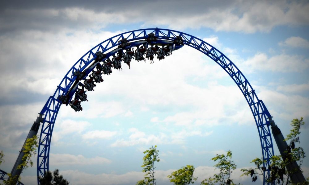 Bitcoin pops to $63,900, then reverses, as week begins