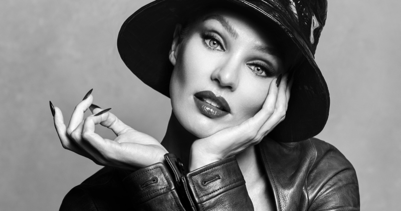Candice swanepoel v magazine 2026