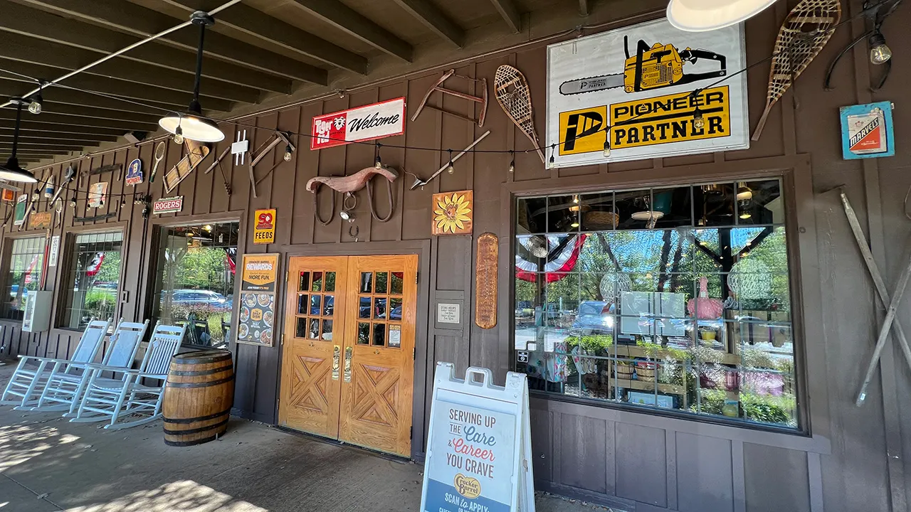 David Deno to take over as Cracker Barrel CEO as rebrand recovery continues