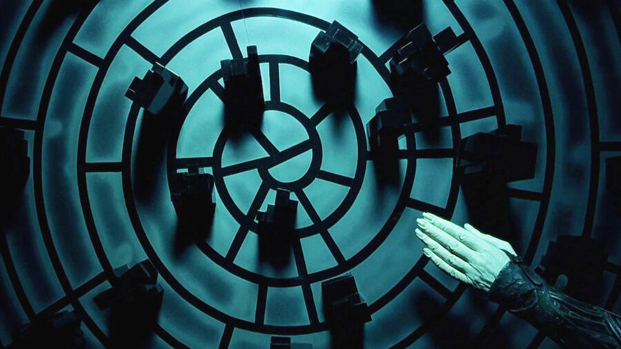 The '90s Dark Sci-Fi Thriller Cult Classic Saved By Its Director's Cut