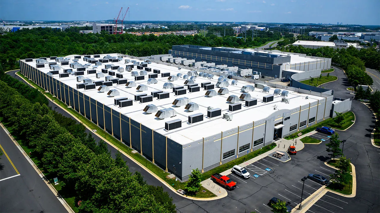 County tells workers to conserve power as rates rise in data center-heavy state