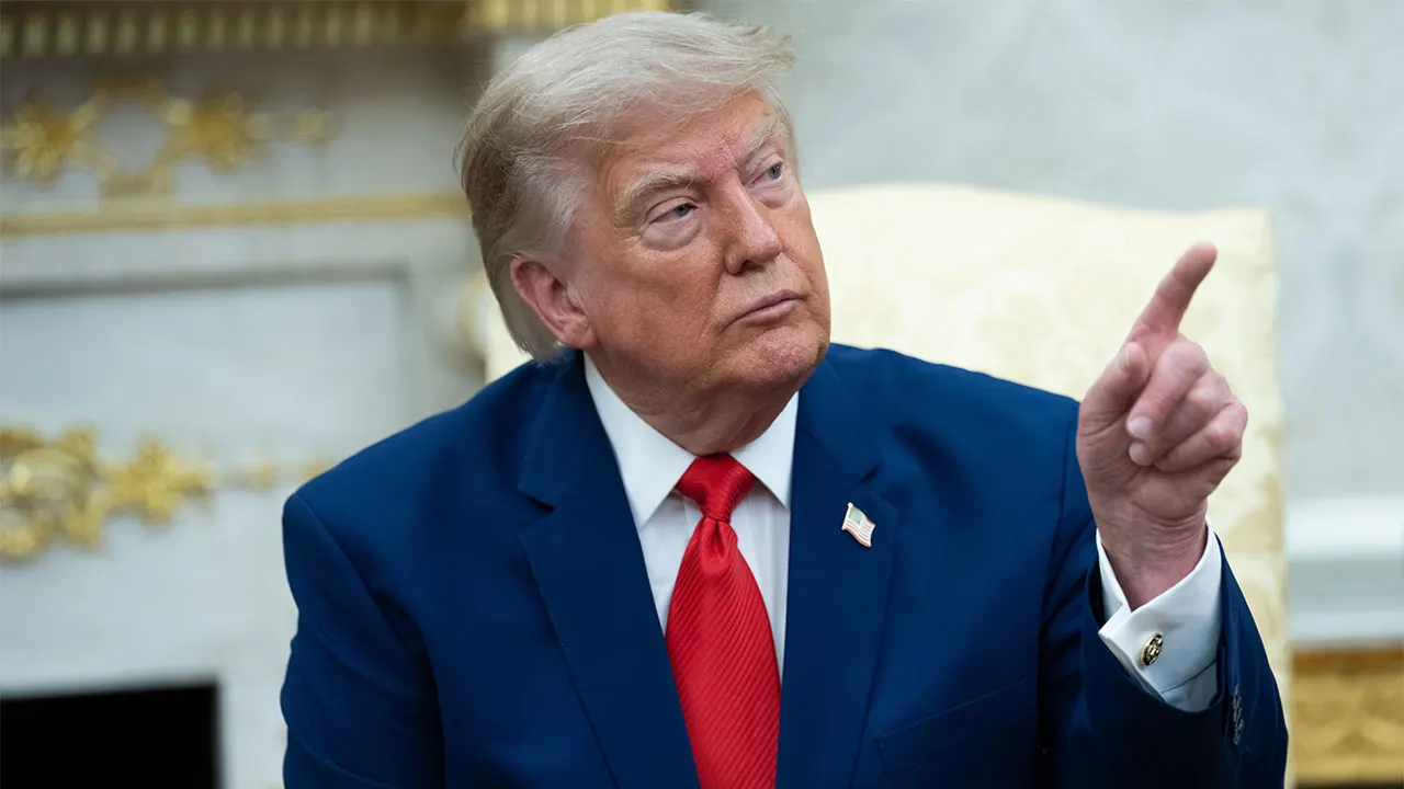 Trump's generic drug tariff plan gives manufacturers 2 years to reshore