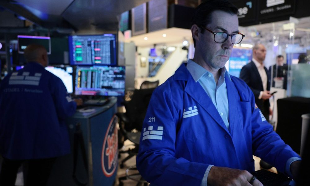 Coinbase's (COIN) weak quarter leaves Wall Street split on timing of a recovery