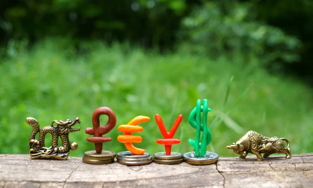 Weekly Commentary: Currency Pegs And Carry Trades