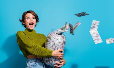 AI Bubble Risks Make Dividend Stocks Attractive Again