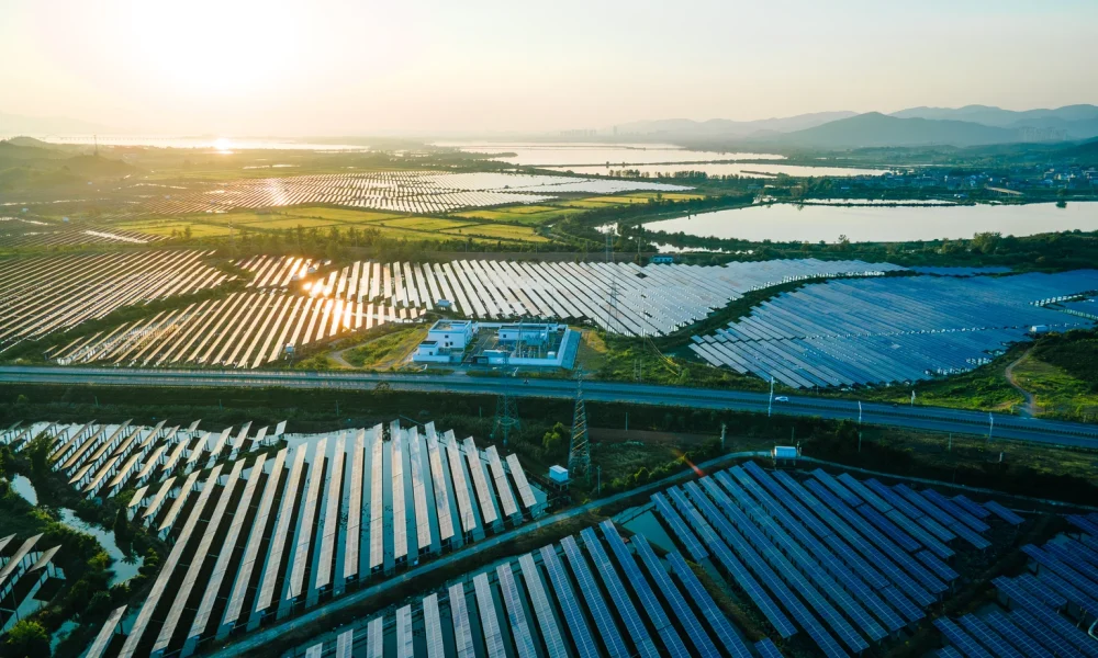 'Huge Momentum' For U.S. Solar, Wind Power As Key Subsidies Lapse