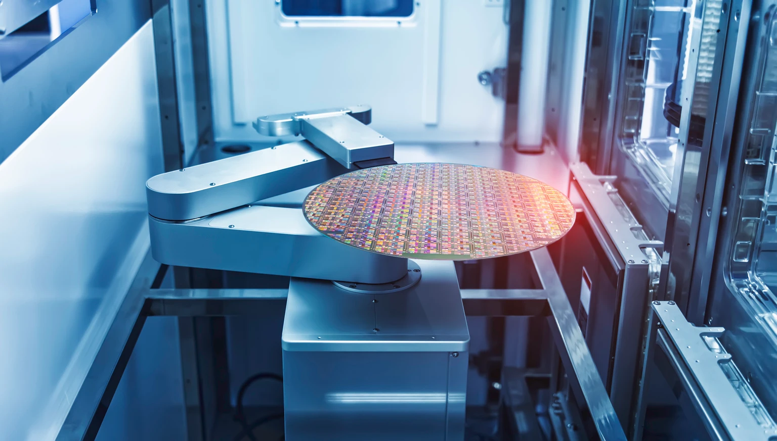 Materion Corporation: Stretched Price With Not Enough Growth (NYSE:MTRN)