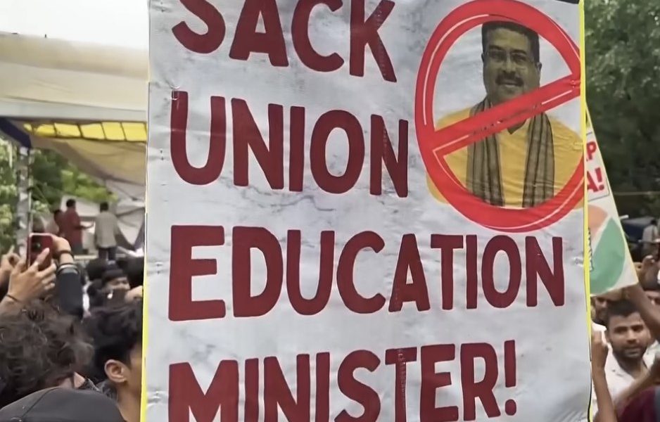 India's Education Minister Resigns After Weeks of Nationwide 'Cockroach' Youth-Led