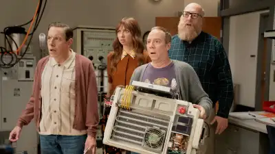 John Ross Bowie, Lauren Lapkus, Kevin Sussman, Brian Posehn in Stuart Fails to Save the Universe