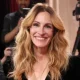 BEVERLY HILLS, CALIFORNIA - JANUARY 11: (FOR EDITORIAL USE ONLY) Julia Roberts attends the 83rd annual Golden Globe Awards at The Beverly Hilton on January 11, 2026 in Beverly Hills, California. (Photo by Kevin Mazur/Getty Images)