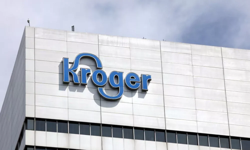 Kroger acquiring Giant Eagle