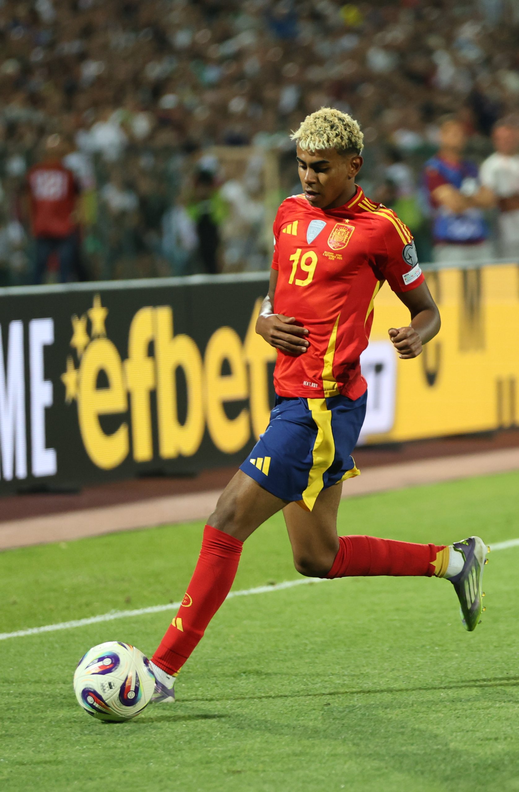 Lamine Yamal Calls Lionel Messi's World Cup Form 'Incredible' Ahead