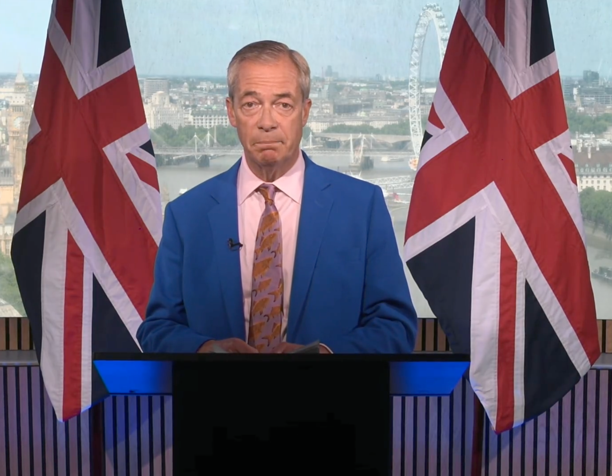 Nigel Farage Resigns as MP Amid Crypto ‘Gift’ Scandal, Will Stand in By-Election