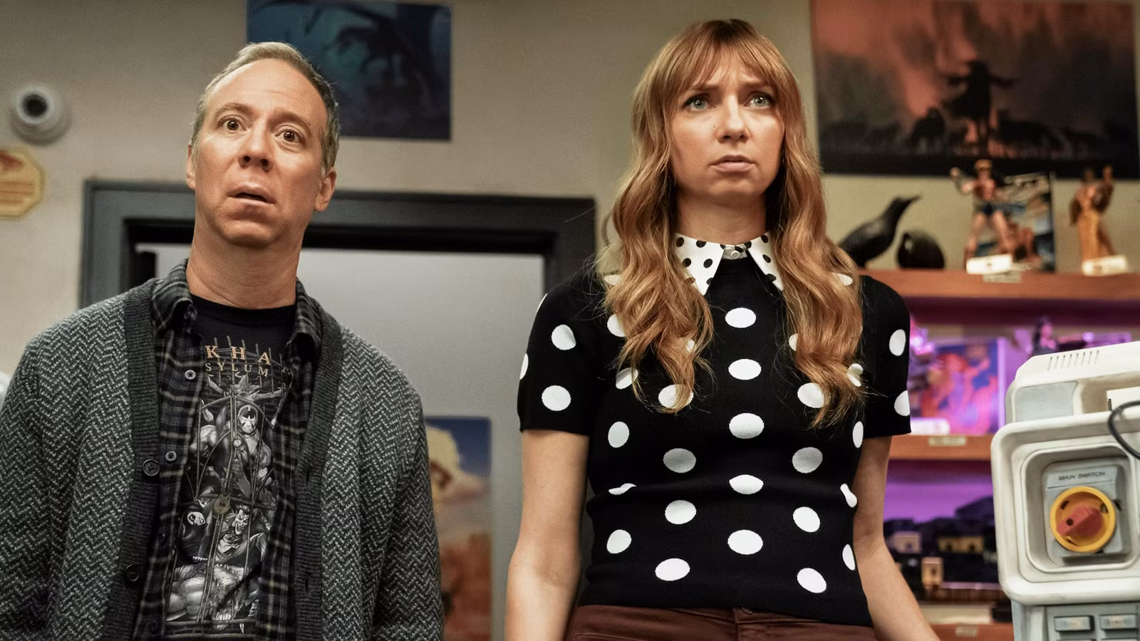 stuart-fails-to-save-the-universe-kevin-sussman-lauren-lapkis
