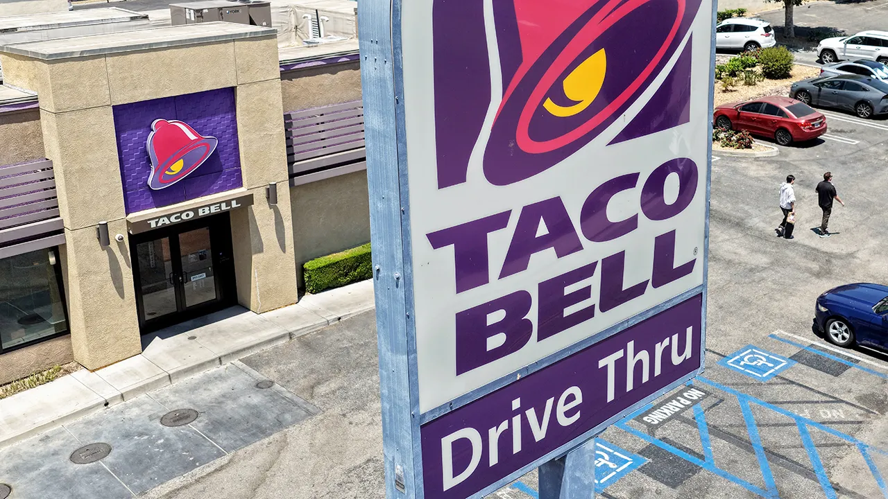 Taco Bell faces lawsuit filed by Ohio man over cyclospora outbreak case
