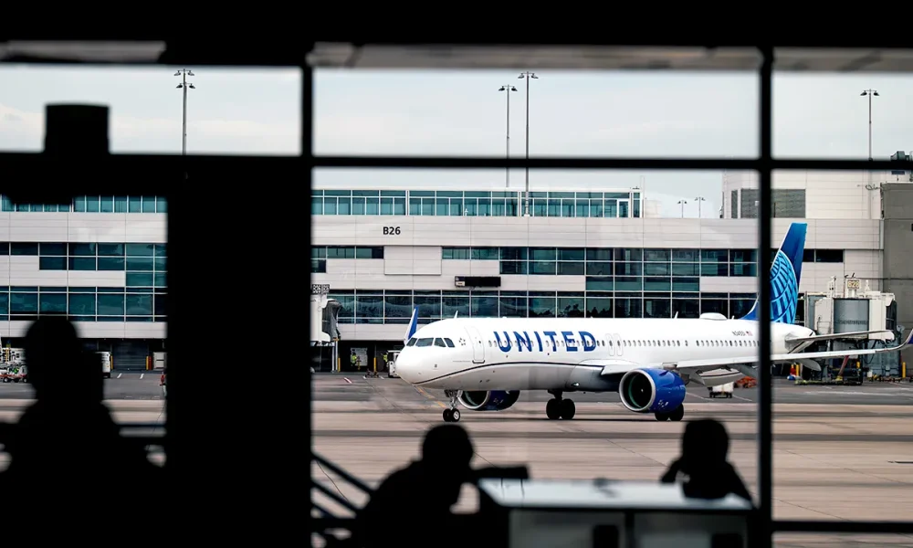 United announces new economy offering without a middle seat