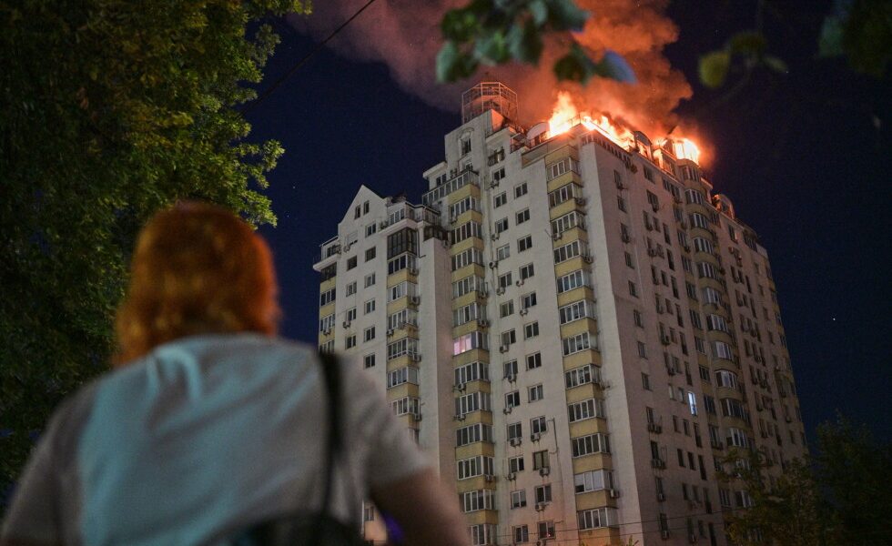 Russian attack on Ukraine shakes Kyiv for hours