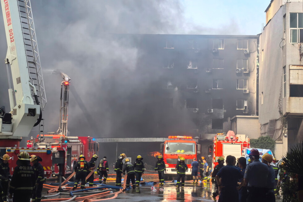 28 killed in a shoe factory fire in southern China