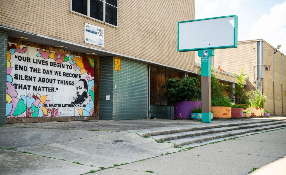 Study finds rising gun violence near vacant schools in Chicago
