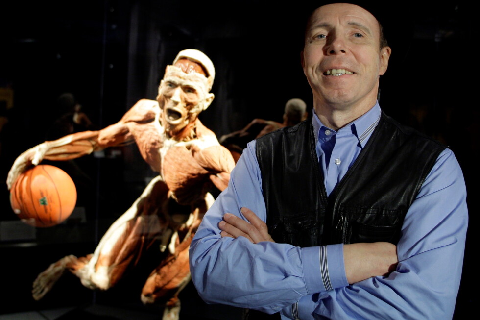 ‘Body Worlds’ anatomist Gunther von Hagens dies at 81
