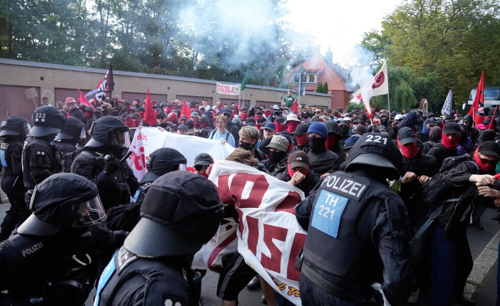 Alternative for Germany party convention to elect leaders as opponents protest