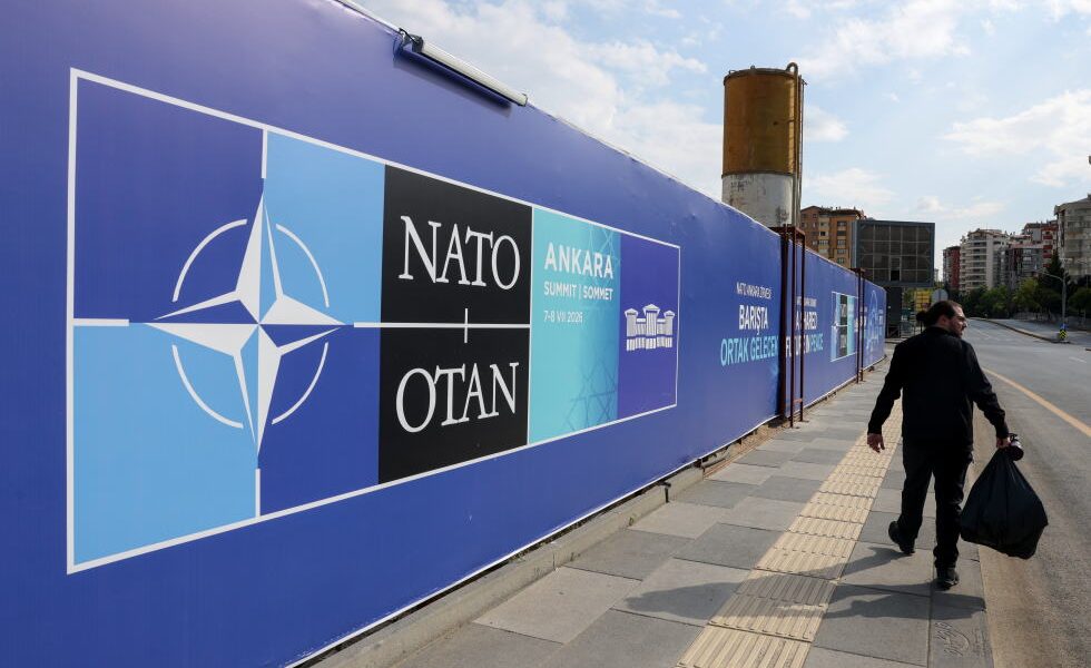 Trump plans to meet with Ukrainian and Syrian presidents at the NATO summit