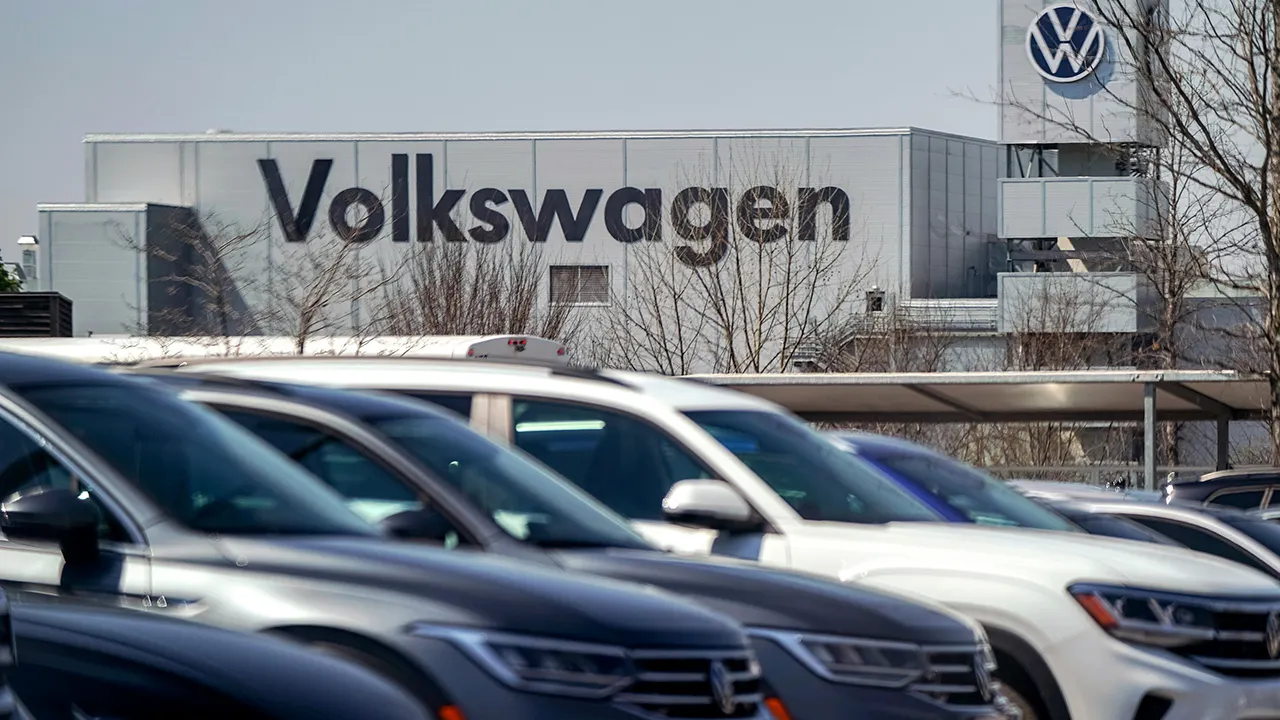 Volkswagen CEO warns up to 100,000 jobs may be cut in restructuring