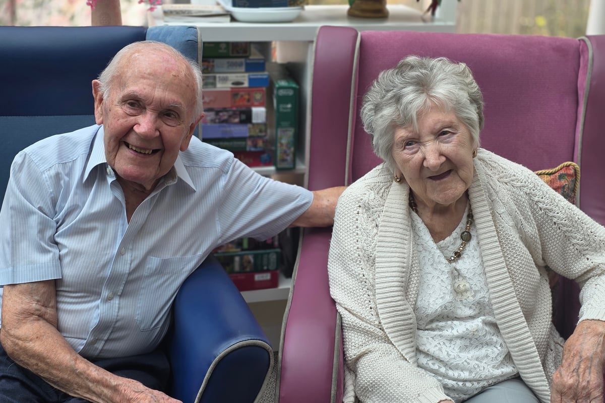 Celebrating Margaret and Dennis' 75th wedding anniversary at Russell Churcher Court, Gosport
