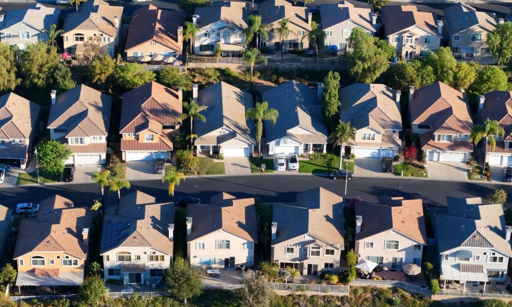 Mortgage rates surge to the highest since June 2025