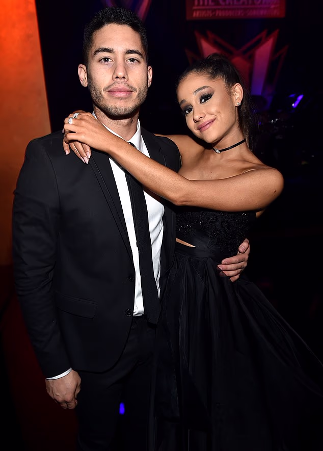 Ariana Grande slipped a cozy picture of herself with her on-again boyfriend Ricky Alvarez into a new Instagram album on Wednesday. Above, in 2016