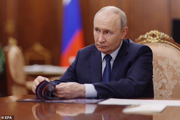 Putin could 'send armed group to occupy NATO territory within weeks', warns US intelligence