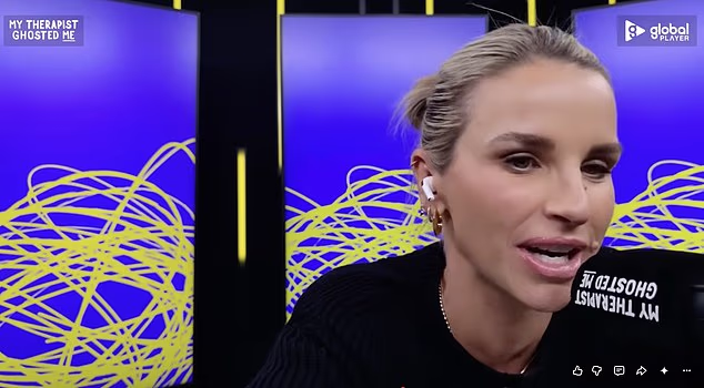 Vogue Williams called out Red Hot Chili Peppers' Anthony Kiedis for dating a 19-year-old