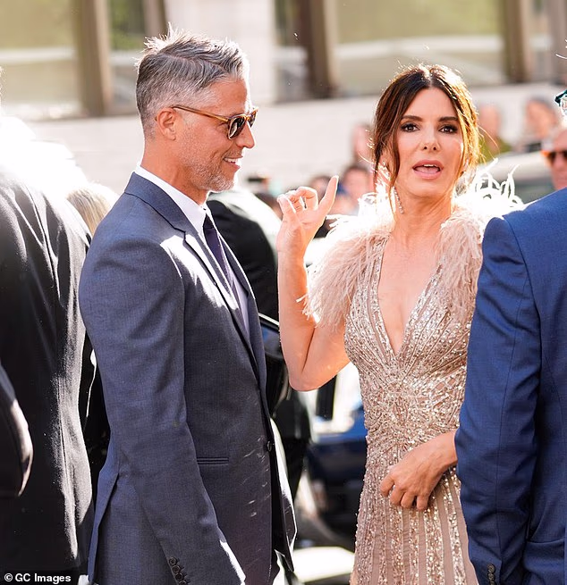 Pictured in 2018: Sandra Bullock, 62, has opened up about the passing of her partner, Bryan Randall, following his three-year battle with amyotrophic lateral sclerosis (ALS)