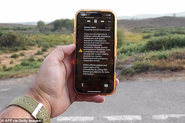 The Government sent a 'severe alert' to all mobile phones about the risk of wildfires