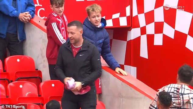 A Liverpool fan shamelessly snatched Alexander Isak's shirt from a young supporter