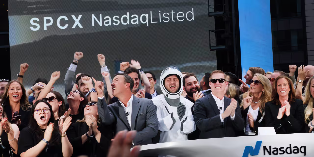SpaceX’s Blockbuster Earnings Report Is Coming. What to Watch.