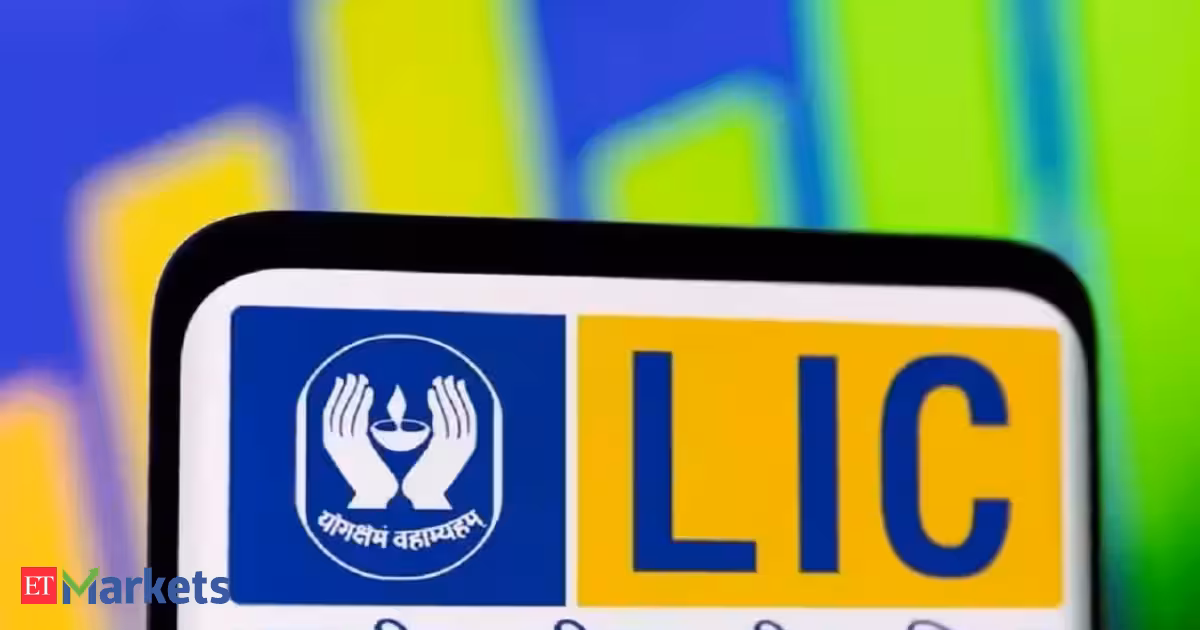 Institutional investors over-subscribe LIC OFS, govt opts for green-shoe option