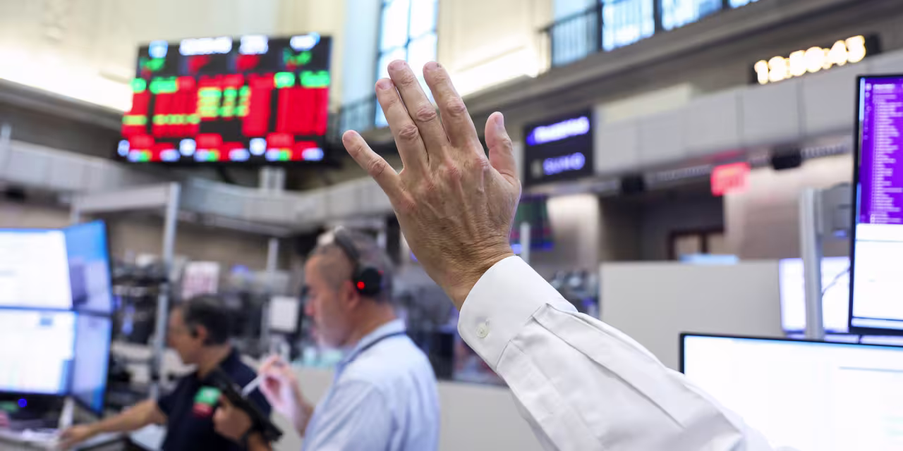 Big Tech Stocks Could Extend Rally After ‘Momentum Shock’