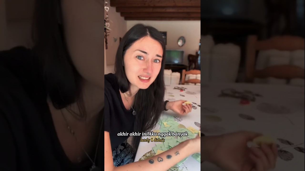 Bule Ngumpulin Duit Untuk Ke Indonesia #bule #money #indonesia
