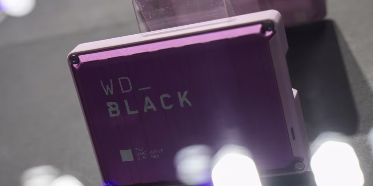 Western Digital Stock Tanks. An Earnings Beat Isn’t Enough These Days.