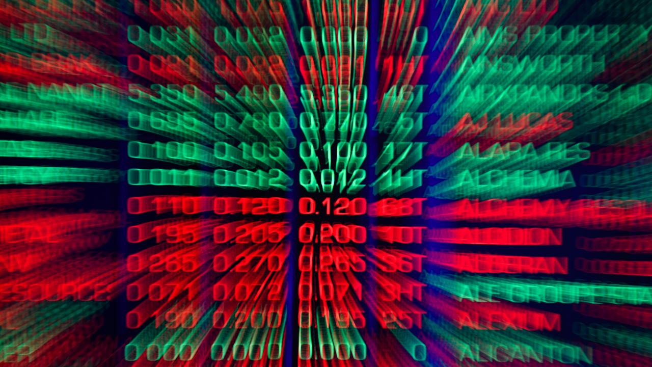 Australian shares fall as investors heed bank warnings