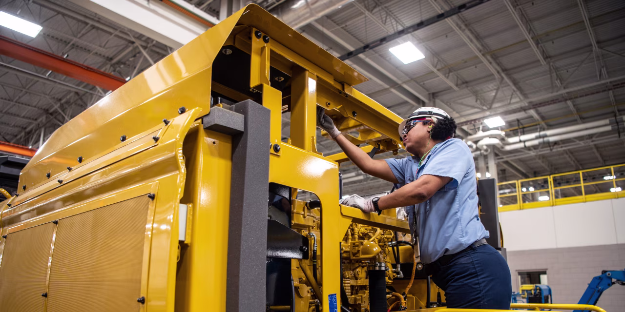 Big Manufacturers Find New Demand in Equipping AI Data Centers