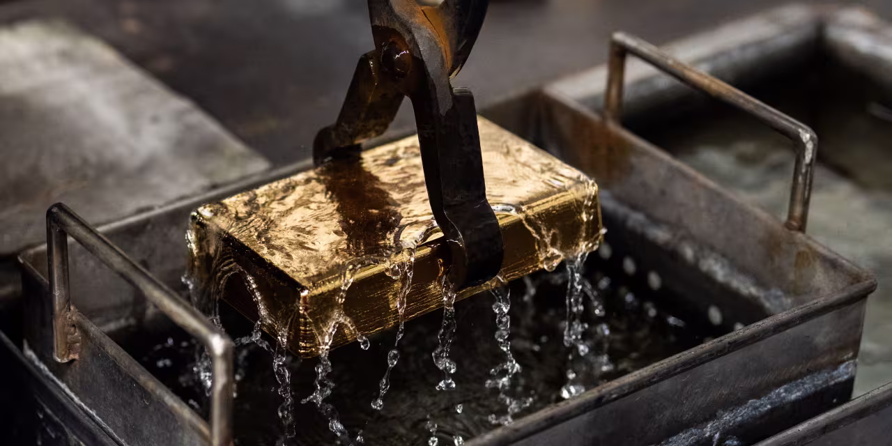 How Bessent’s Efforts to Calm Bond Market Set Gold Prices Ablaze
