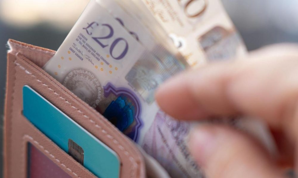 DWP refunds claimants after admitting fraud penalty errors