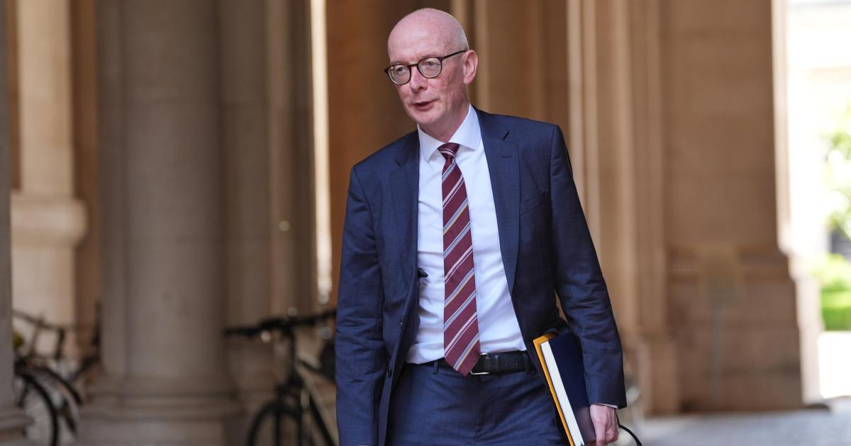 Carers have days left to act as DWP plans major benefits shake-up