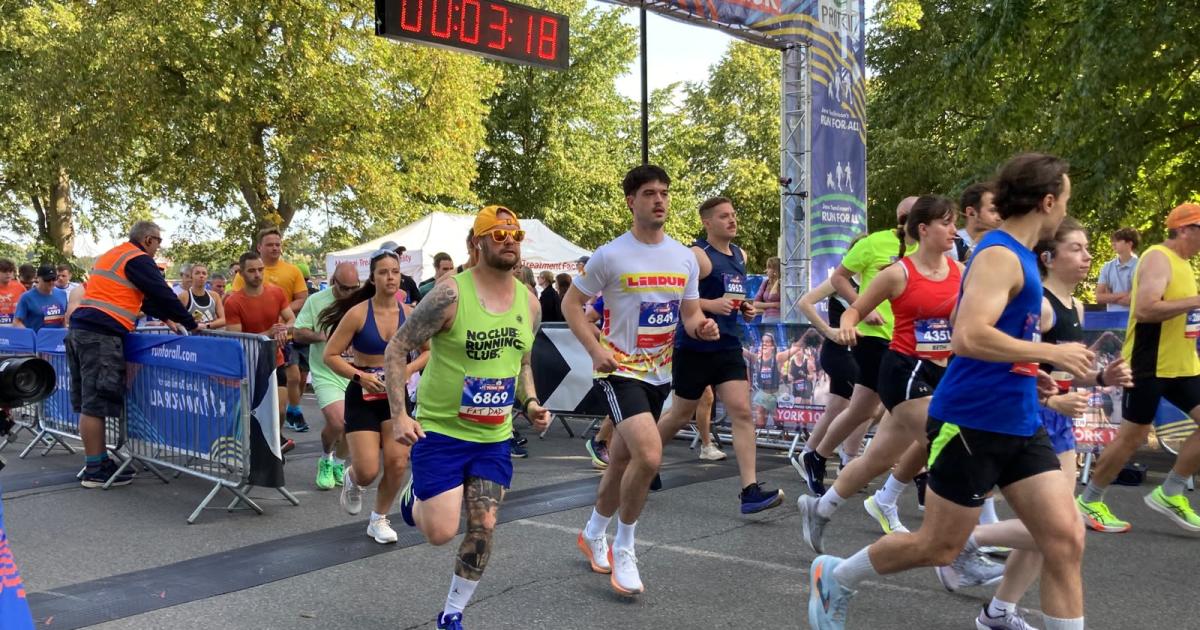 10,000 runners in York for the Run for All York 10K